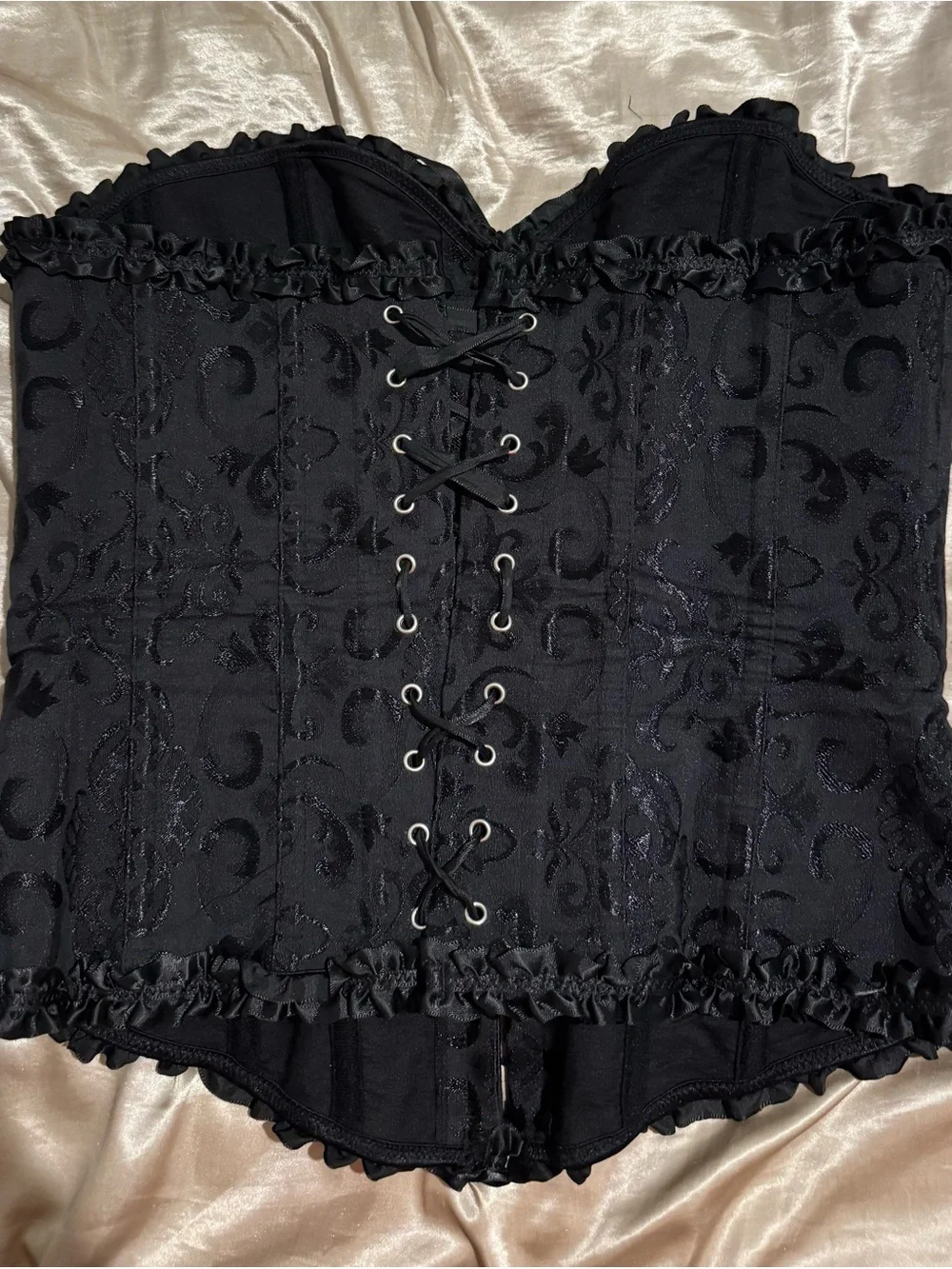 N/A elegant black